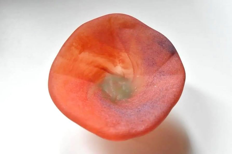 ーTSUNEー 【未使用品】 作家 田中恒子 葉っぱモチーフ大鉢他　6点セット 23 秋】葉豆皿 紅葉 黄 (幅 8.5 cm) | TSUNE;田中恒子の器